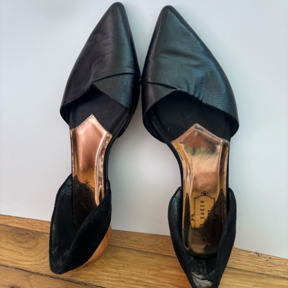 NWOB Ted Baker London Textured Pointed Flat - Picture 3 of 16